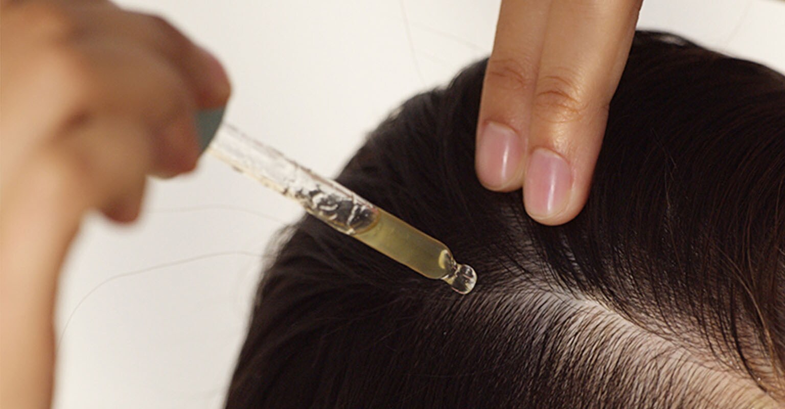Care for your scalp with the essential scalp ritual featuring 100% vegan scalp solutions